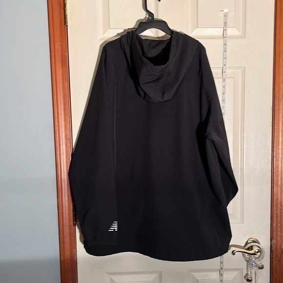 New balance-3X-black-full zip, hooded jacket with two front pockets - Picture 2 of 14